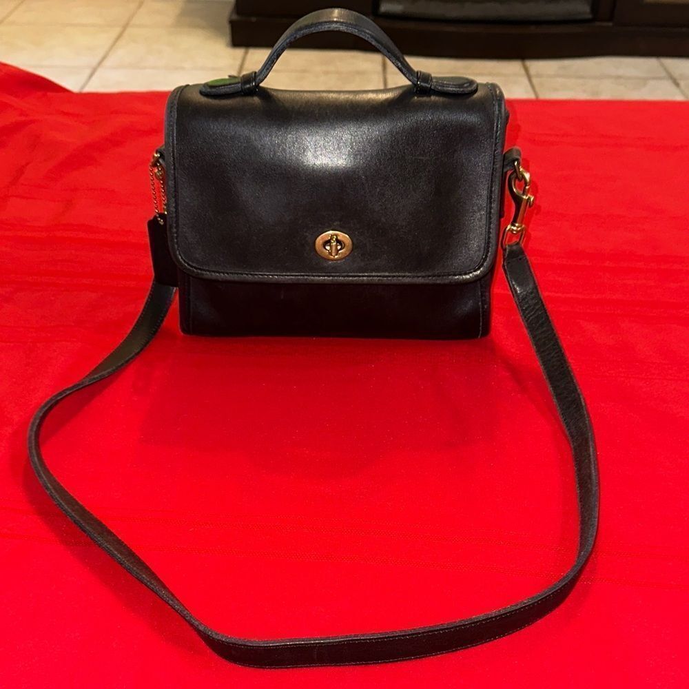Authentic Vintage Coach Court Black Leather Top-Handle Shoulder Bag 9870 - Picture 3 of 14